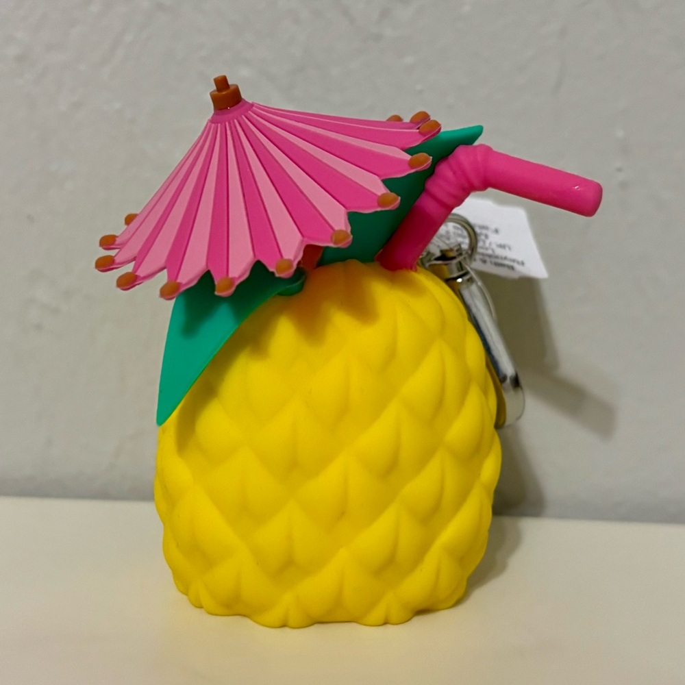 Bath & Body Works Pineapple Umbrella Drink Pocketbac Sanitizer Holder